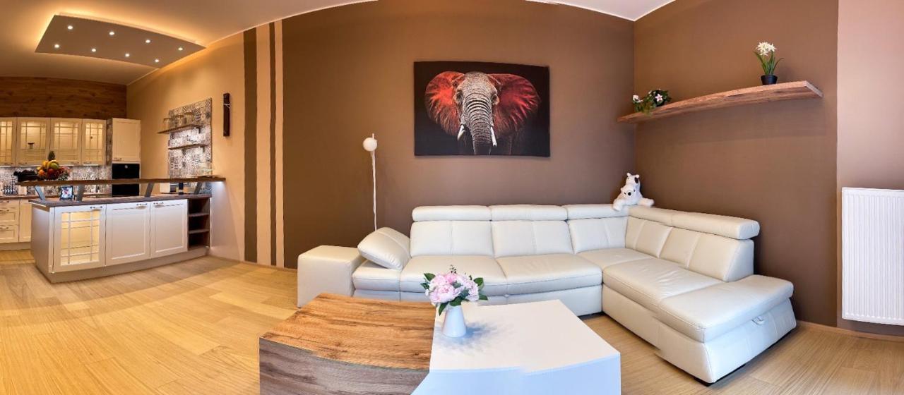Apartment Dagmar Buresove Prague Extérieur photo
